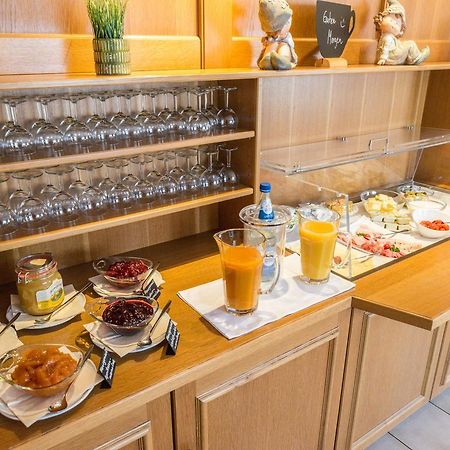 Hotel-Gasthof Rotes Ross Heroldsberg Bagian luar foto
